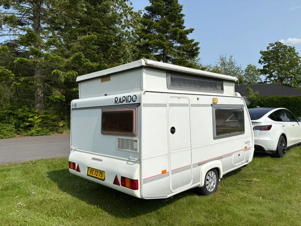 Billede 6 - Campingvogn med popup tag.