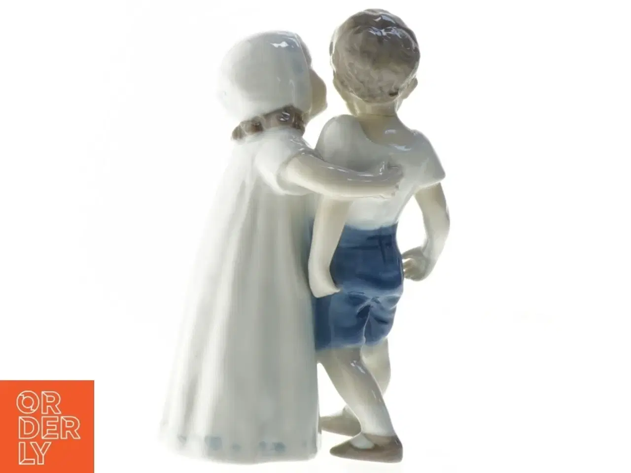 Billede 2 - Porcelænsfigur af et kyssende par fra B&G (str. 18 cm)