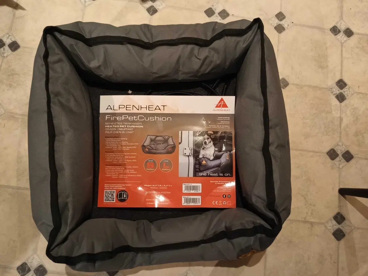 Billede 1 - Alpenheat hundeseng med varme