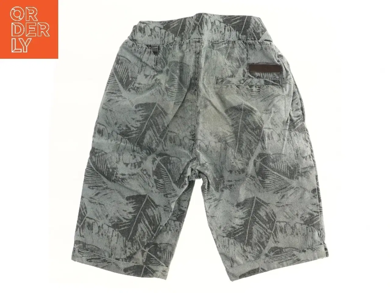 Billede 2 - Børne shorts med mønster fra Molo (str. 116)