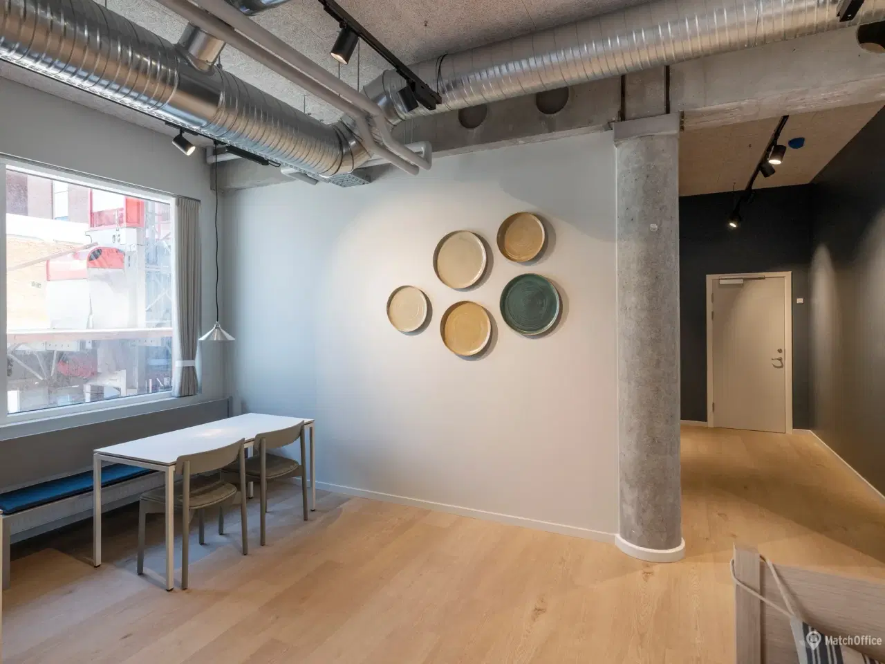 Billede 14 - Nyistandsatte kontorer med udsigt til Østre Gasværk