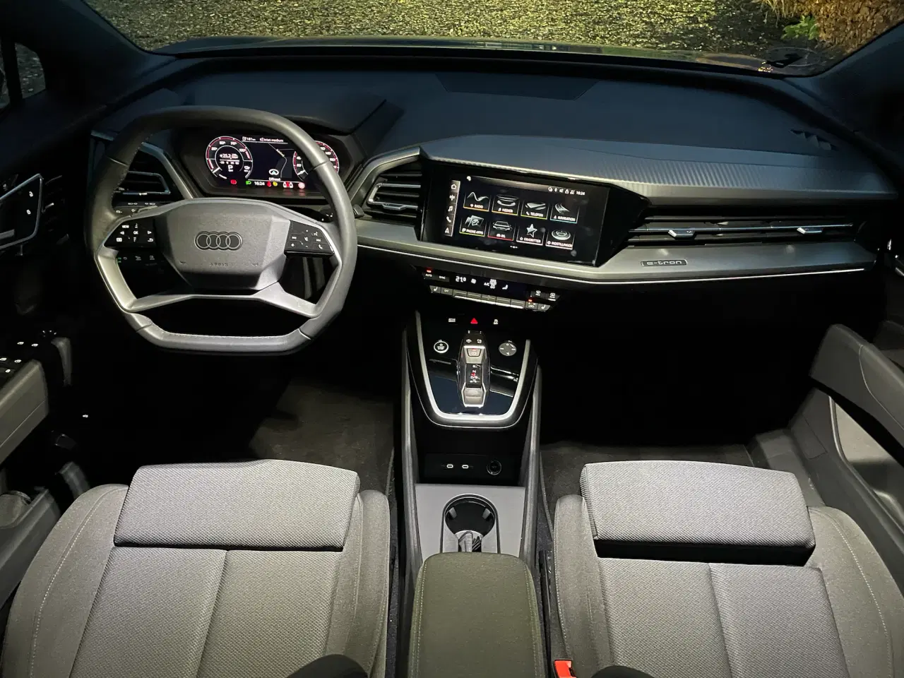 Billede 6 - Audi Q4 e-tron 50 Attitude quattro 5d