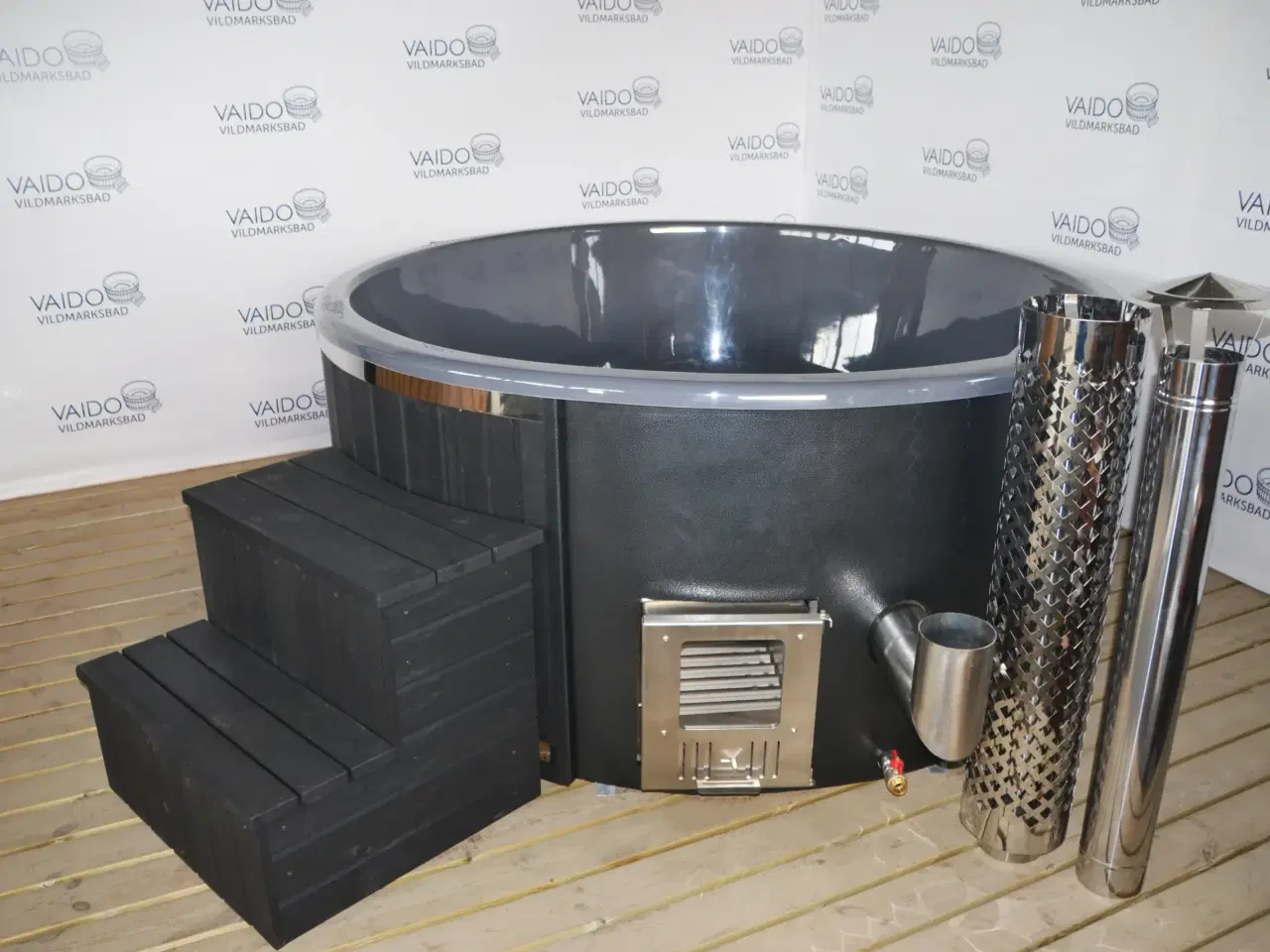 Billede 2 - VILDMARKSBAD MED GRÅ GLASFIBER