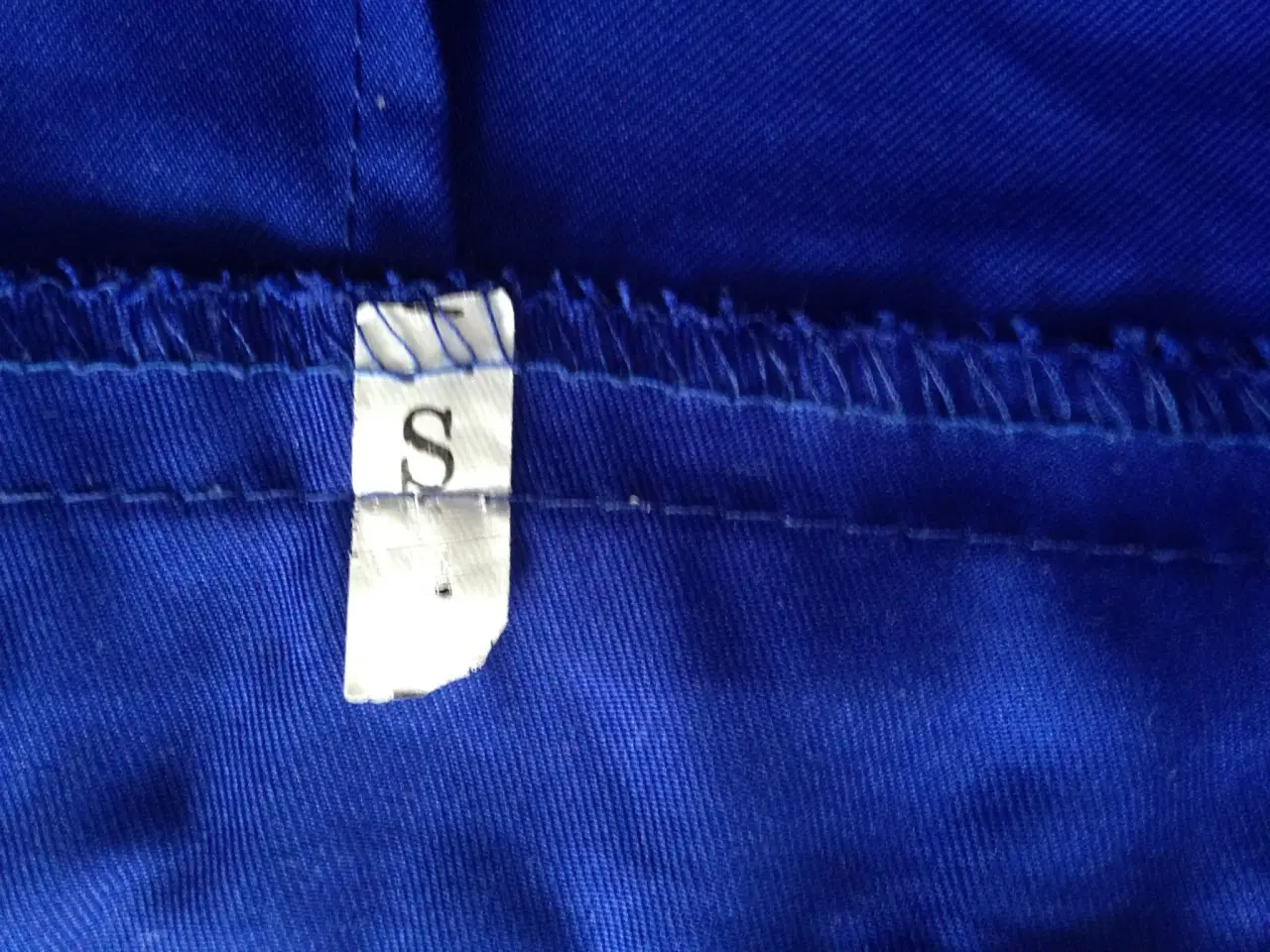 Billede 3 - Blå shorts/nederdel