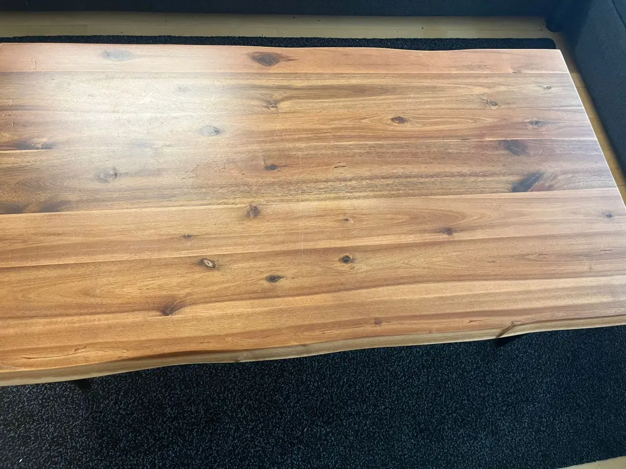 Billede 6 - Senge/spisebord/stuebord/sofa/tv bord