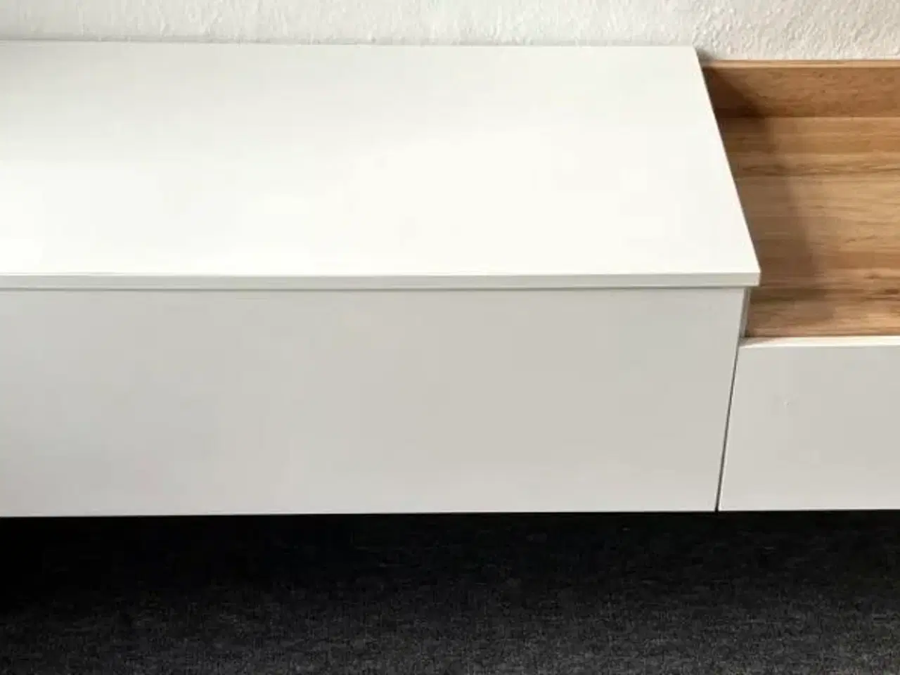 Billede 2 - Tv-bord