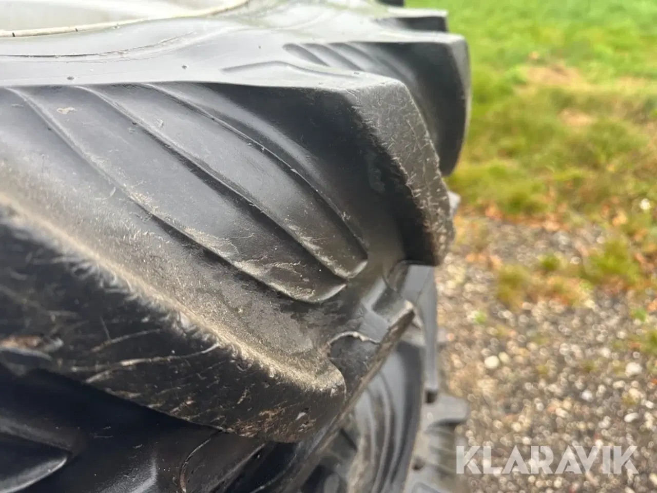 Billede 3 - Landbrugsdæk Taurus 4 styks - 2 små og 2 store