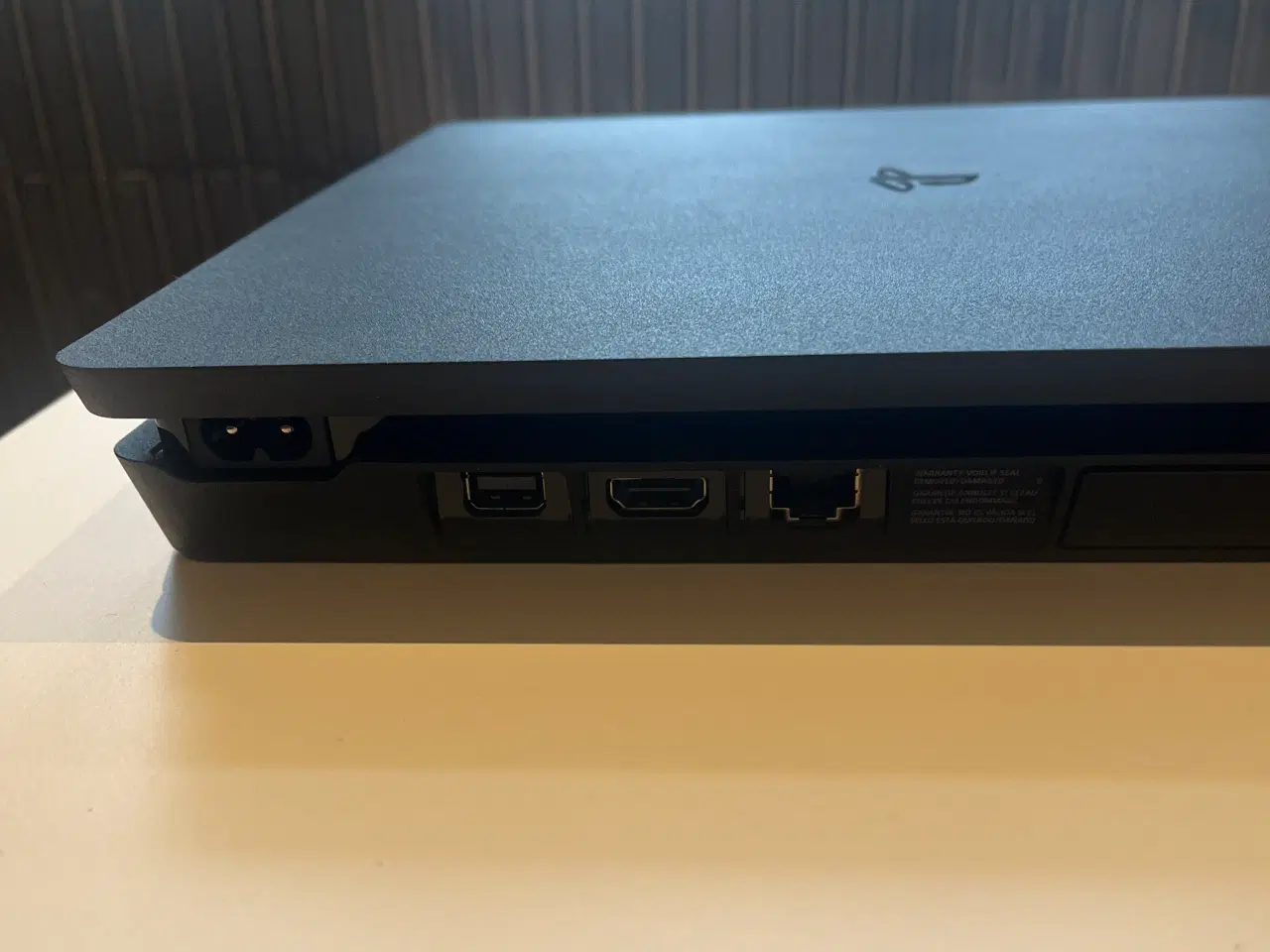 Billede 3 - Jeg sælger min Playstation 4 slim