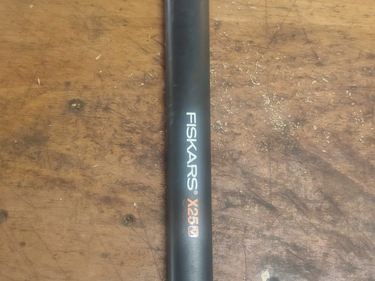 Billede 2 - Fiskars X25 kløveøkse