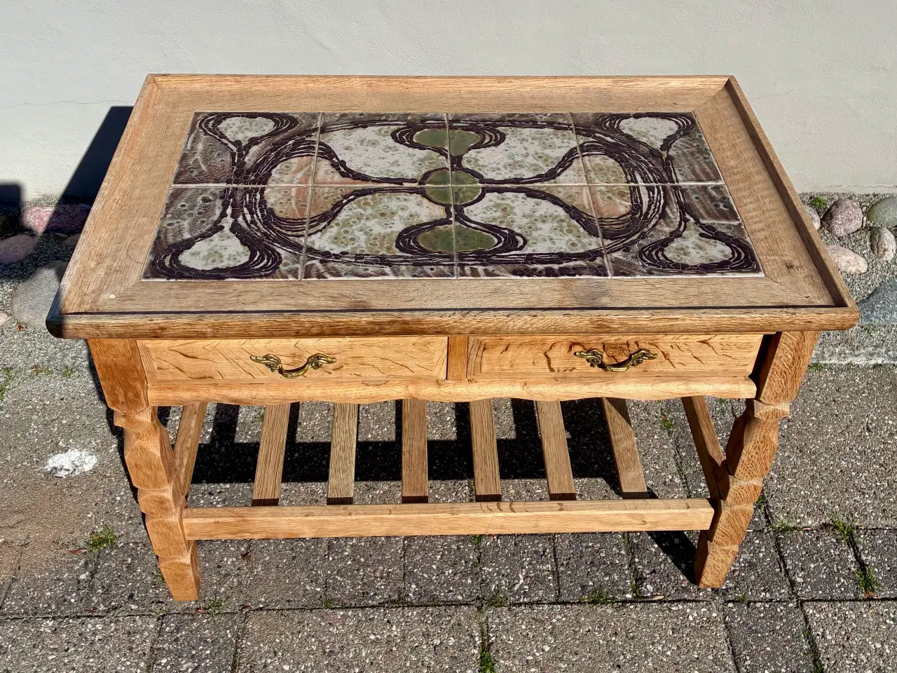 Billede 3 - Åge Larsen vintage kakkelbord egtræ  fra 1960-1970