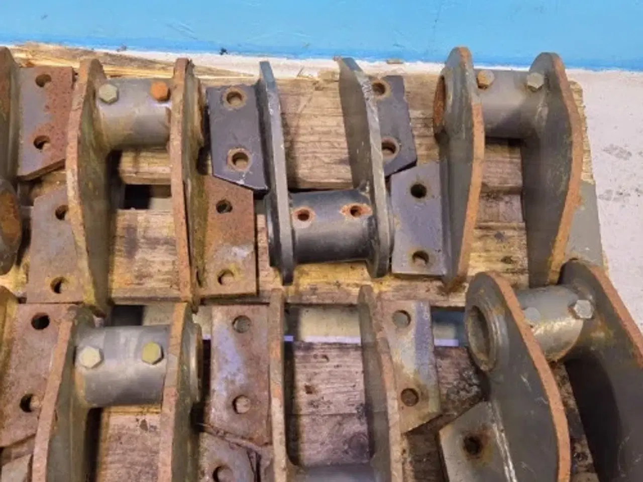 Billede 4 - New Holland B115C Dele til Pallegafler 87310374