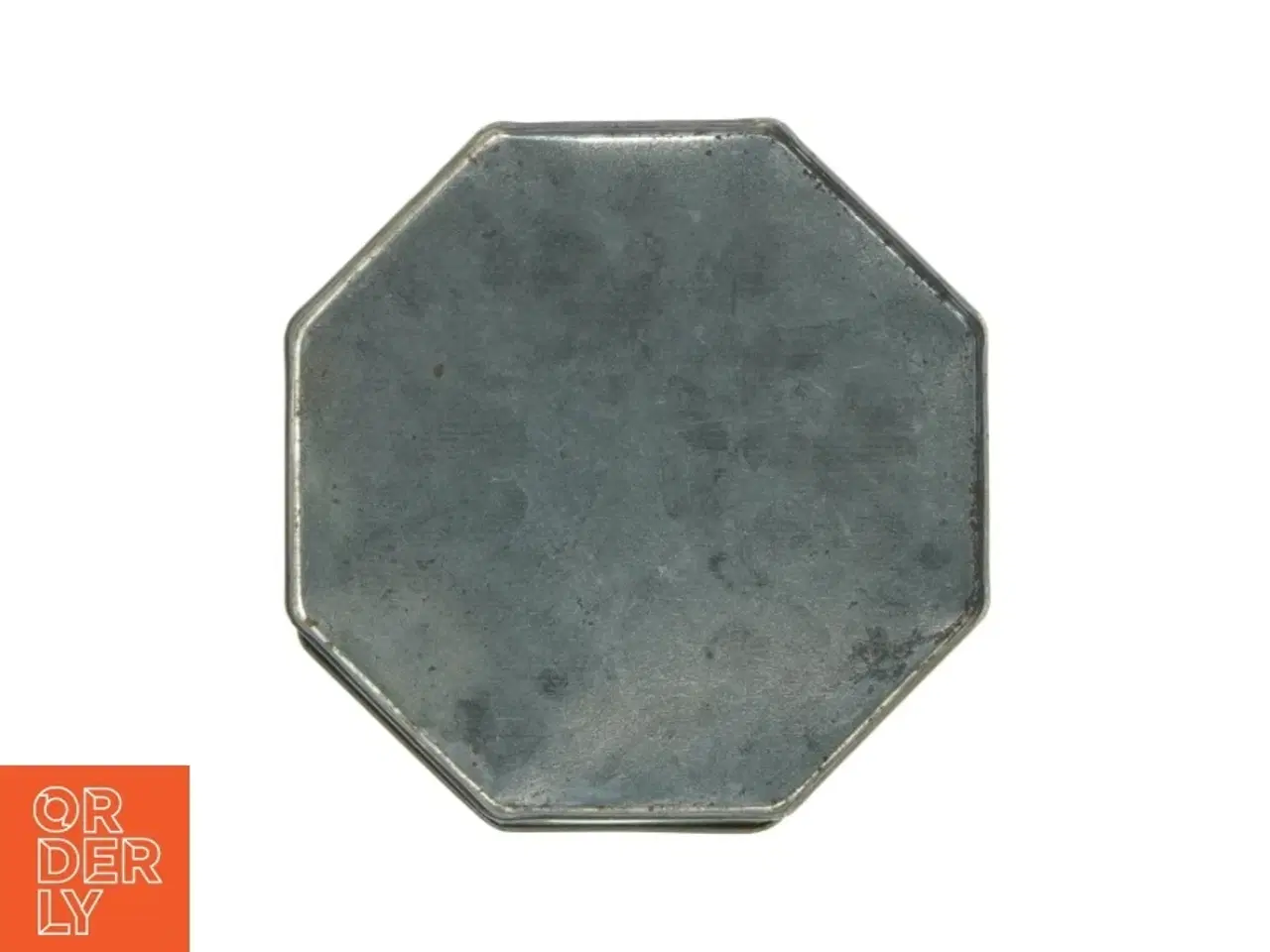 Billede 4 - Ældre ottekantet kagedåse med flotte kvindeportrætter (str. 10 x 14 cm)