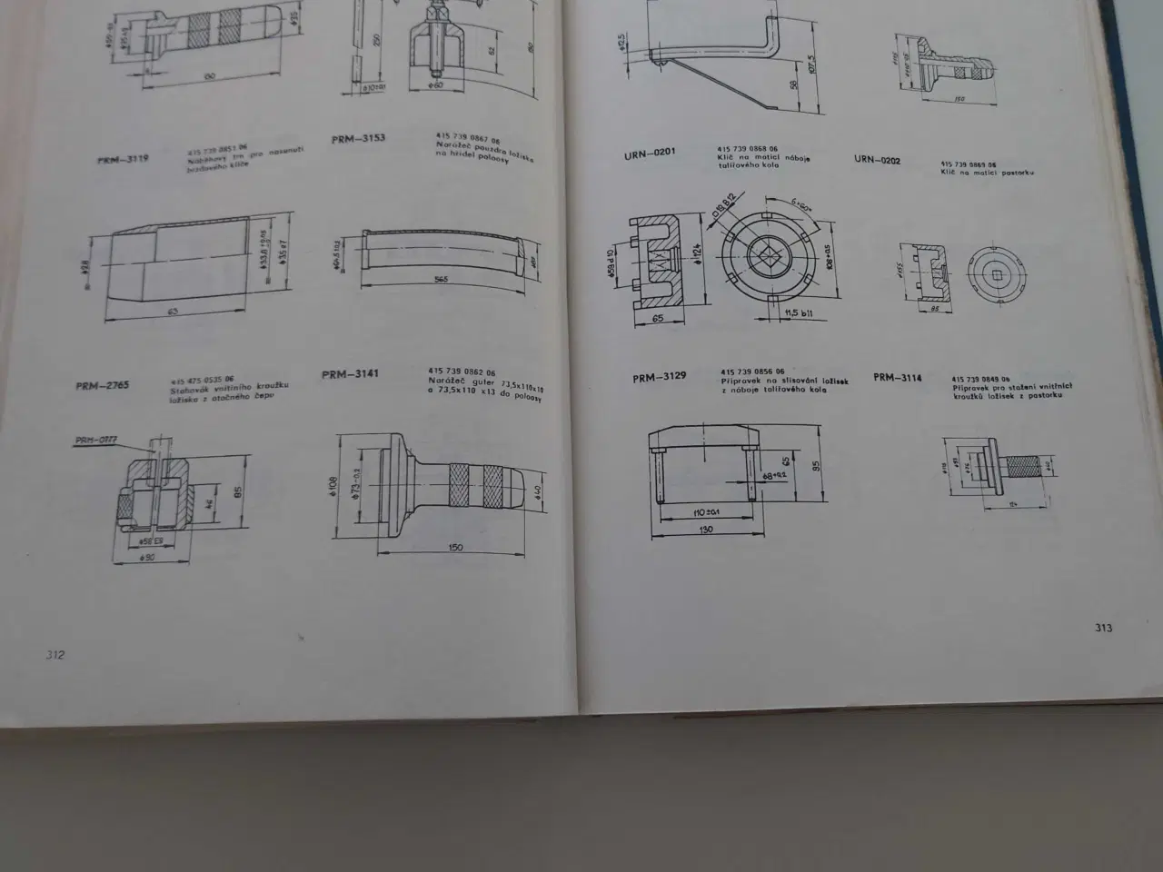 Billede 7 - Tatra 815 brochurer 