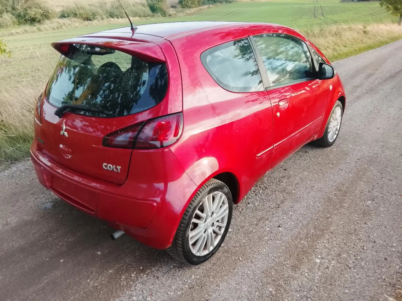 Billede 3 - Lev nysynet - Mitsubishi Colt 1.1 - 17.5km/L- 