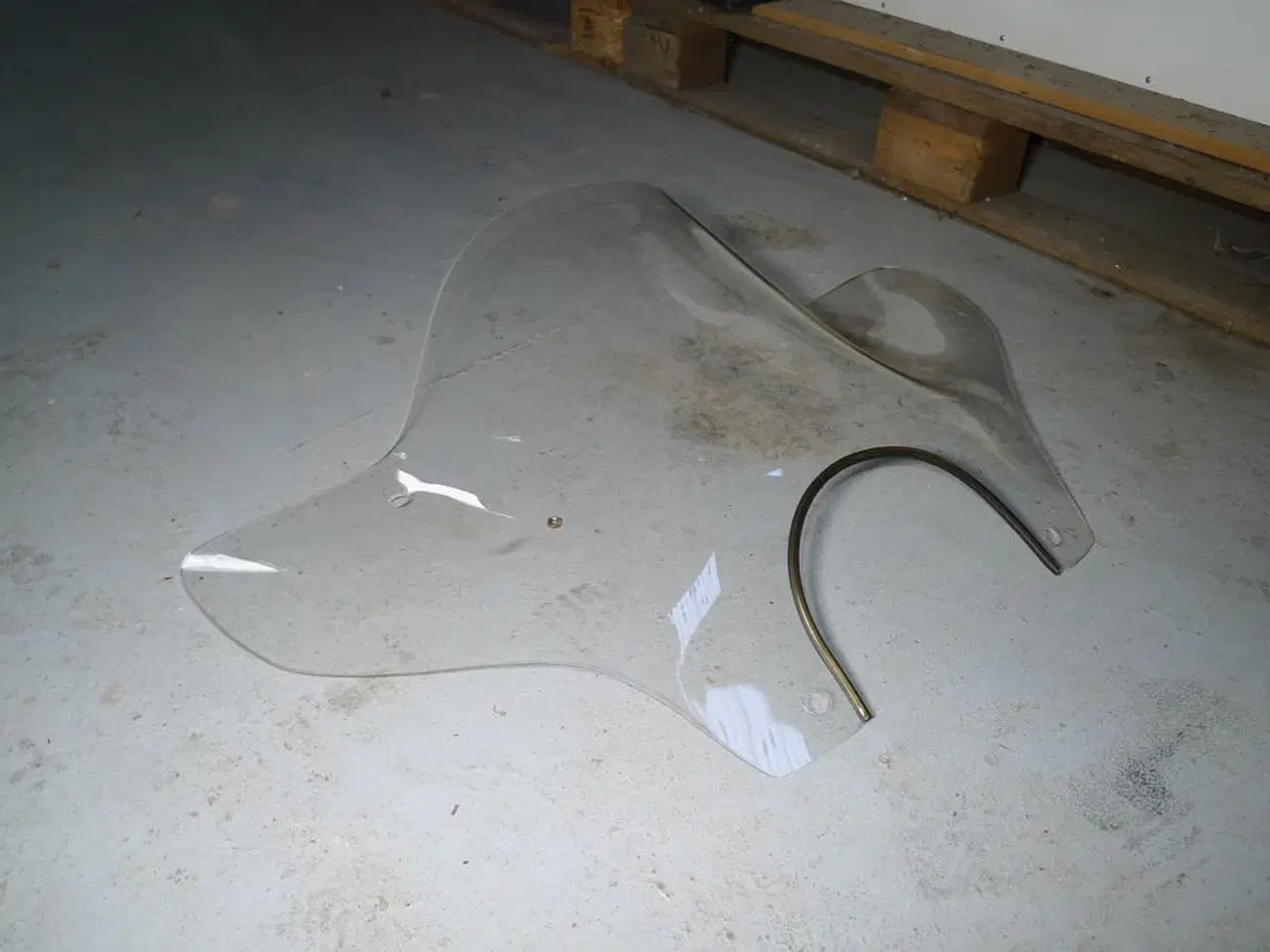 Billede 1 - 2 stk. universal vindskærme til MC m.m.