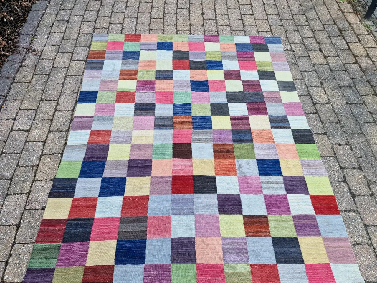 Billede 4 - Flot stort kelim tæppe.
