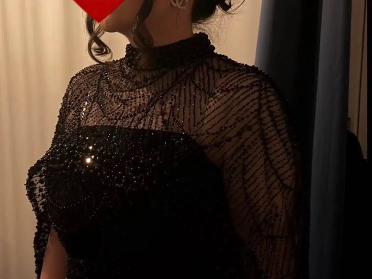 Billede 2 - Elegant sort maxi festkjoler som ny