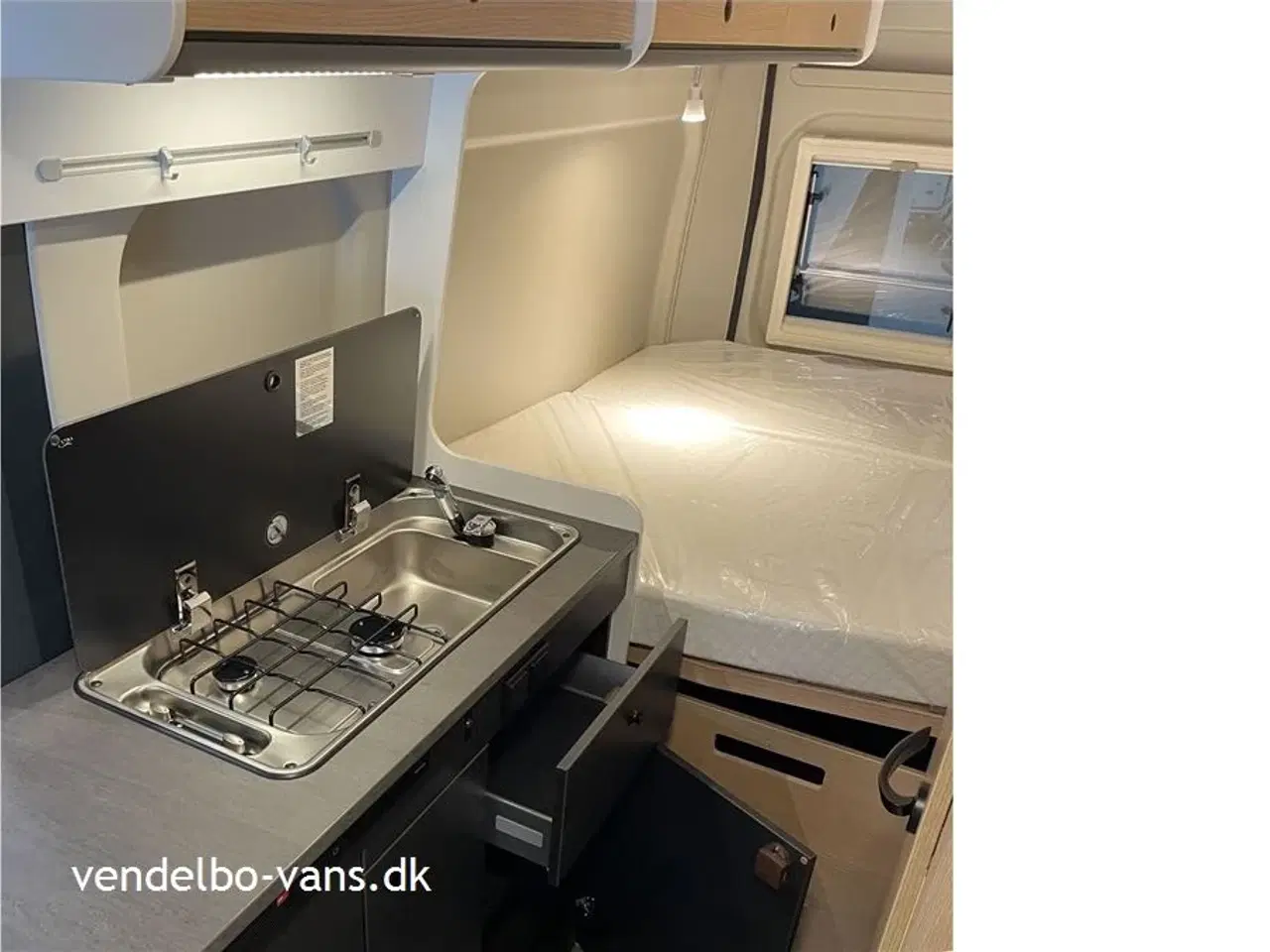 Billede 10 - 2026 - SunLight Cliff 600 Adventure Edition   Adventure Edition, spækket med udstyr