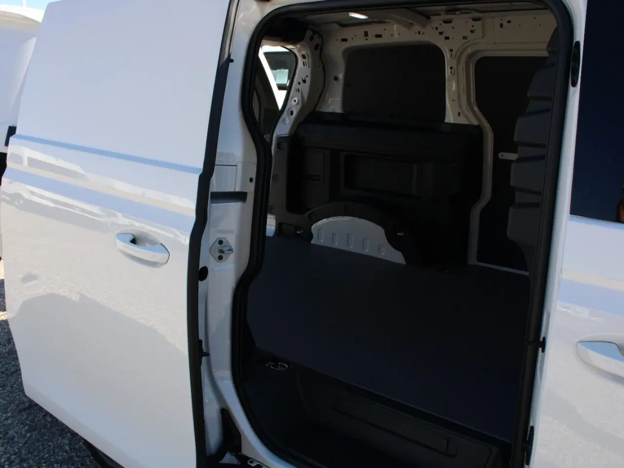 Billede 13 - VW ID.Buzz 79 Cargo Pro