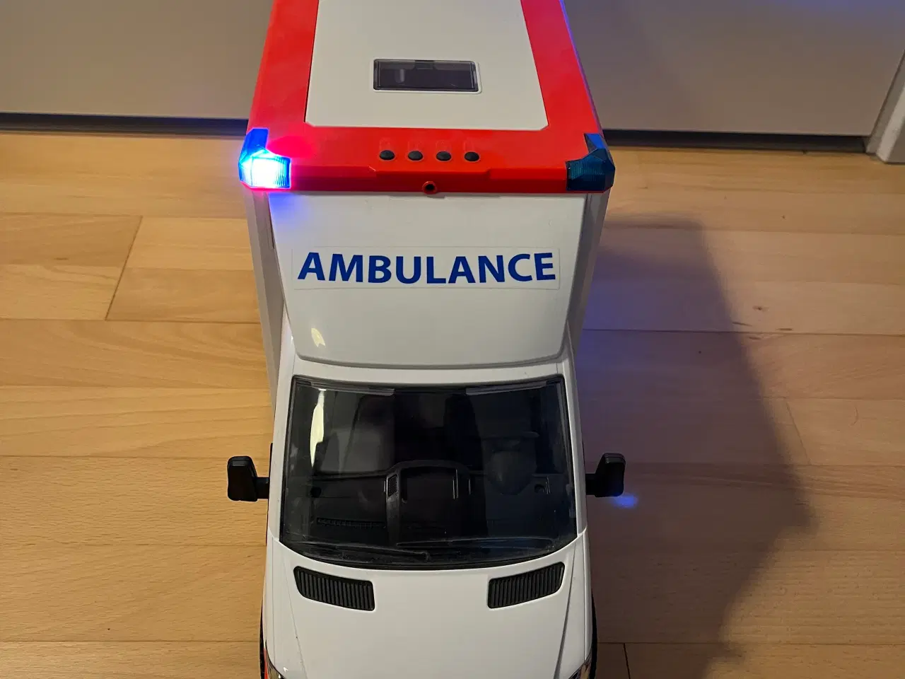 Billede 2 - Bruder ambulance