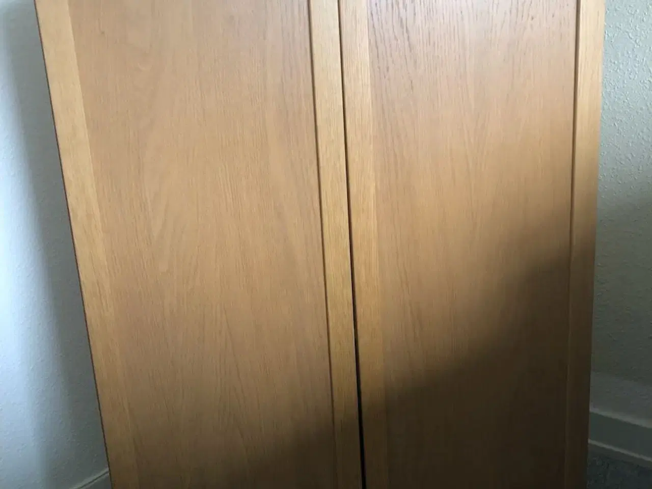 Billede 1 - IKEA skab, model Billy,  sælges