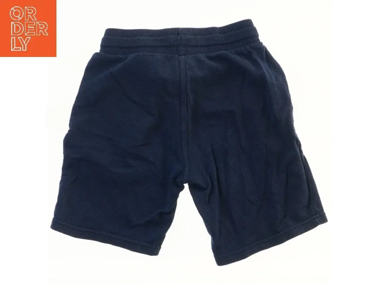 Billede 2 - Børneshorts med elastik fra H&M (str. 116)
