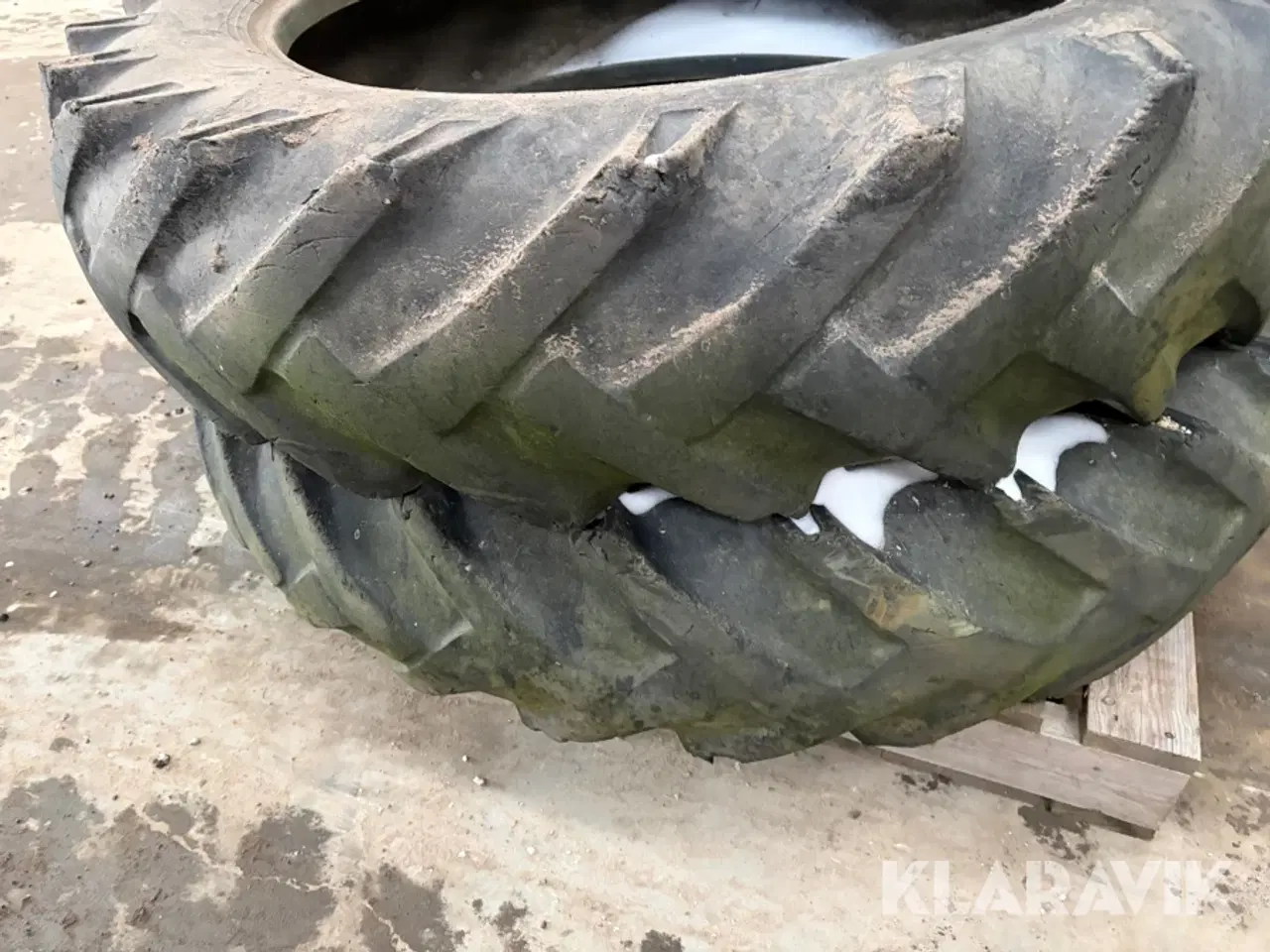 Billede 3 - Dæk Trelleborg 13.6-38 2 styk