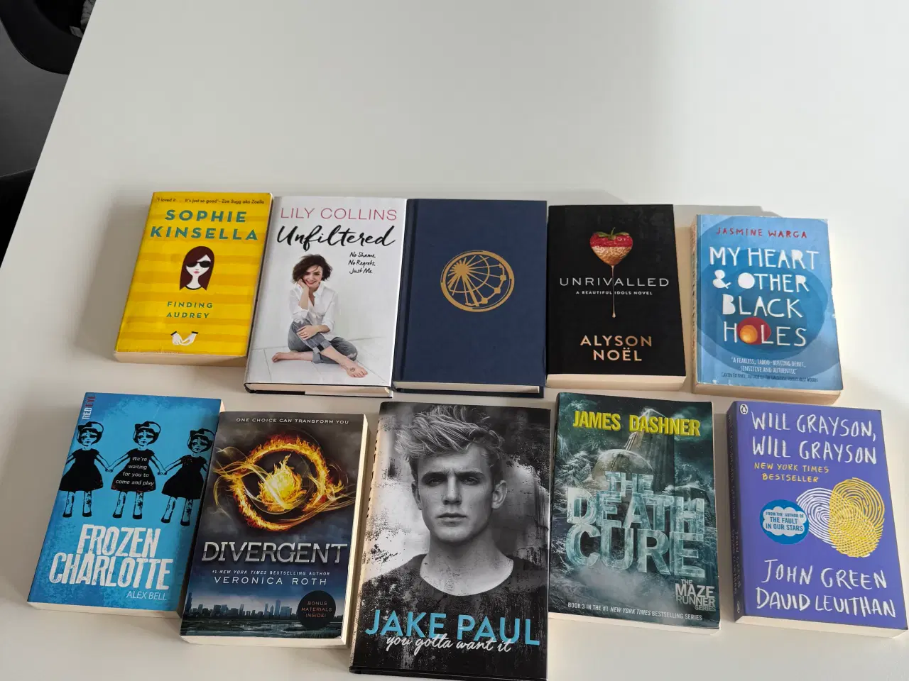 Billede 1 - Bogpakke med 10 engelske primært ungdomsromaner