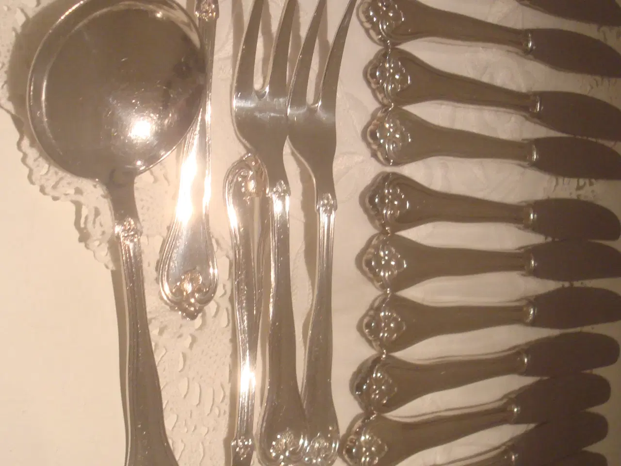 Billede 4 - HELLAS sølvknive, Kagegafler, serv.dele -pletsølv 
