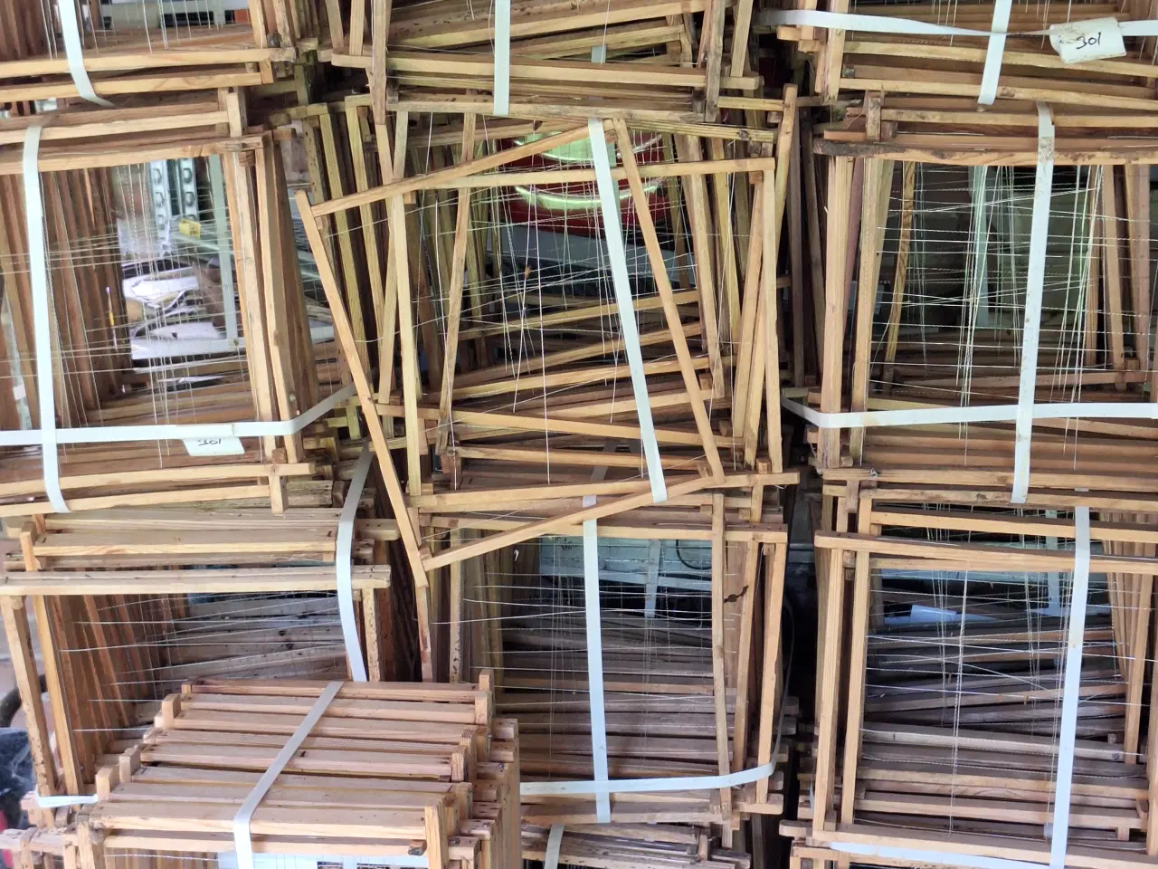 Billede 2 - Bi-gård sælges grundet ophør.