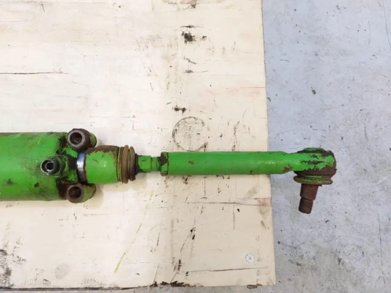 Billede 10 - Merlo P38.10 Styrecylinder 044445