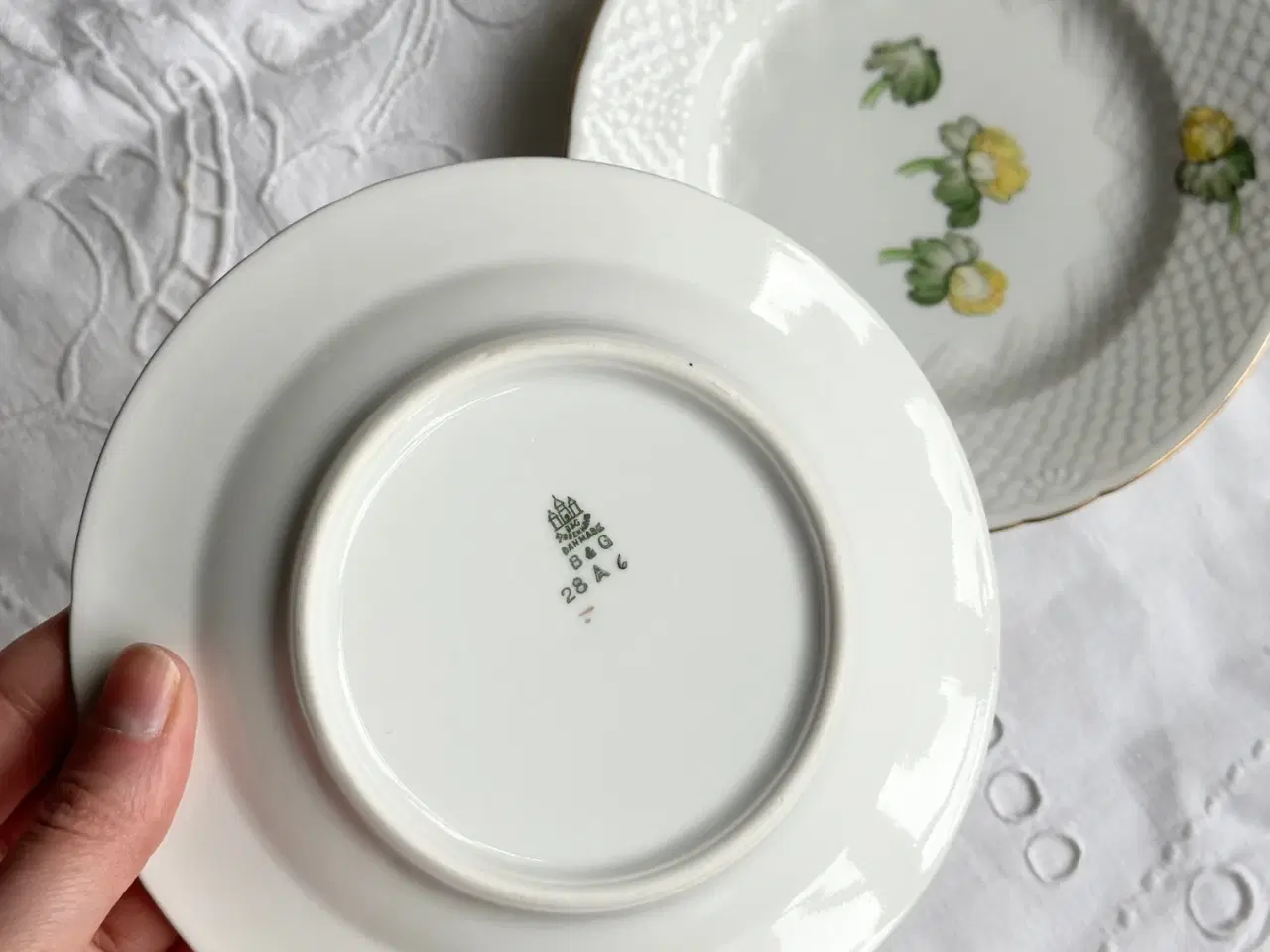 Billede 3 - Bing og Grøndahl Erantis, kagetallerkner 28A, 2 stk samlet