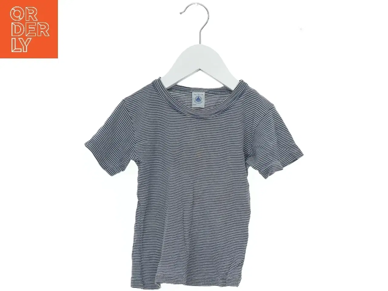 Billede 1 - Stribet T-Shirt til børn fra Petit Bateau (str. 104)