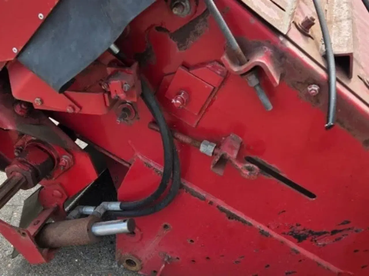 Billede 12 - Case 2388 Axial Flow Indføringskanal 1324572C2