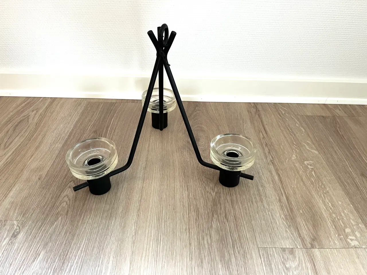 Billede 1 - Fin loftholder til lys