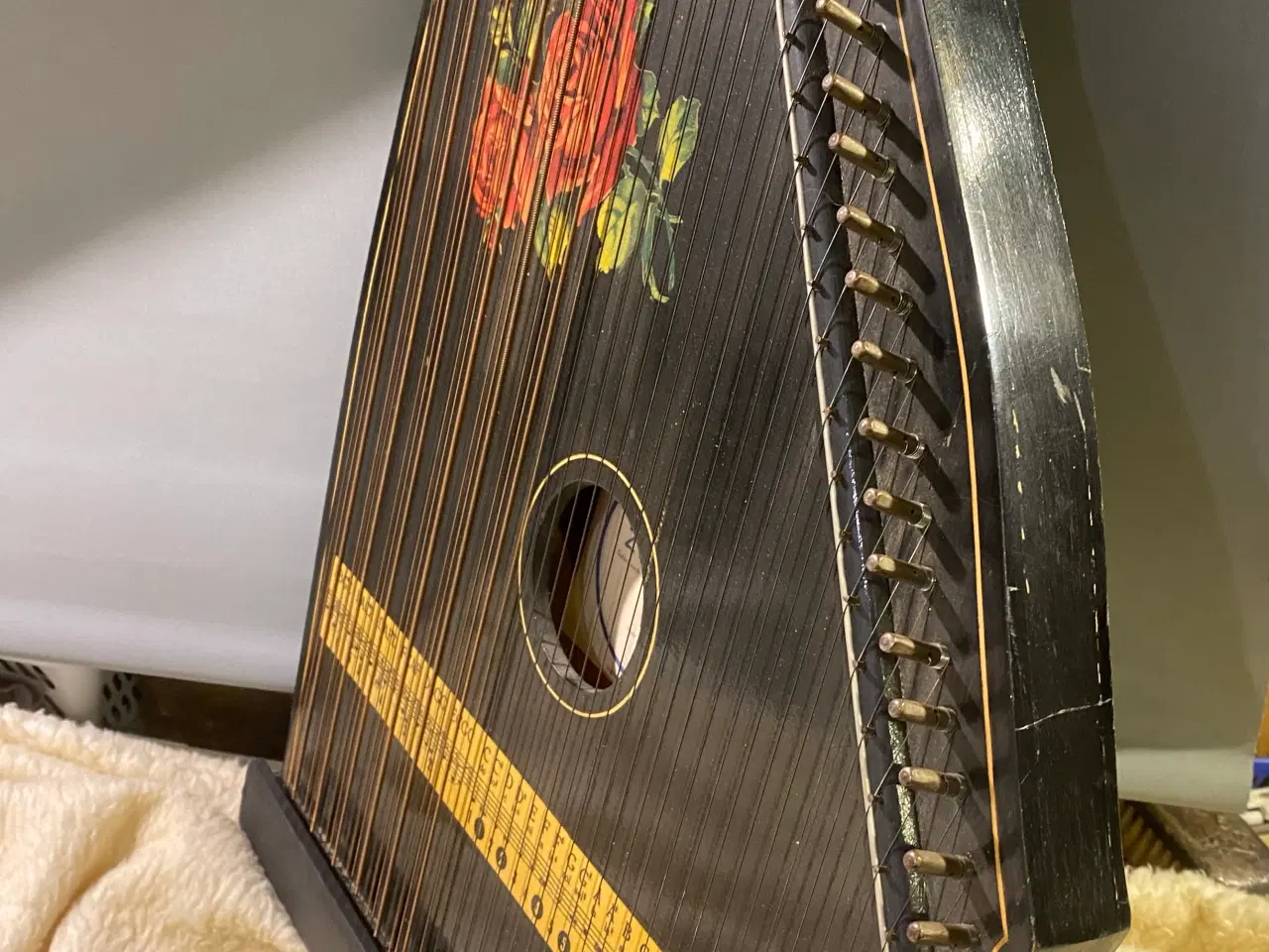 Billede 7 - Meget velholdt og intakt Guitar ZITHER sælges.