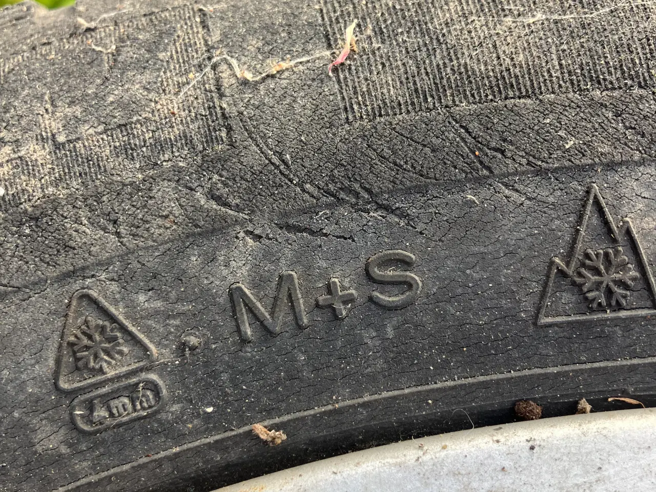 Billede 2 - Alufælge med vinterdæk