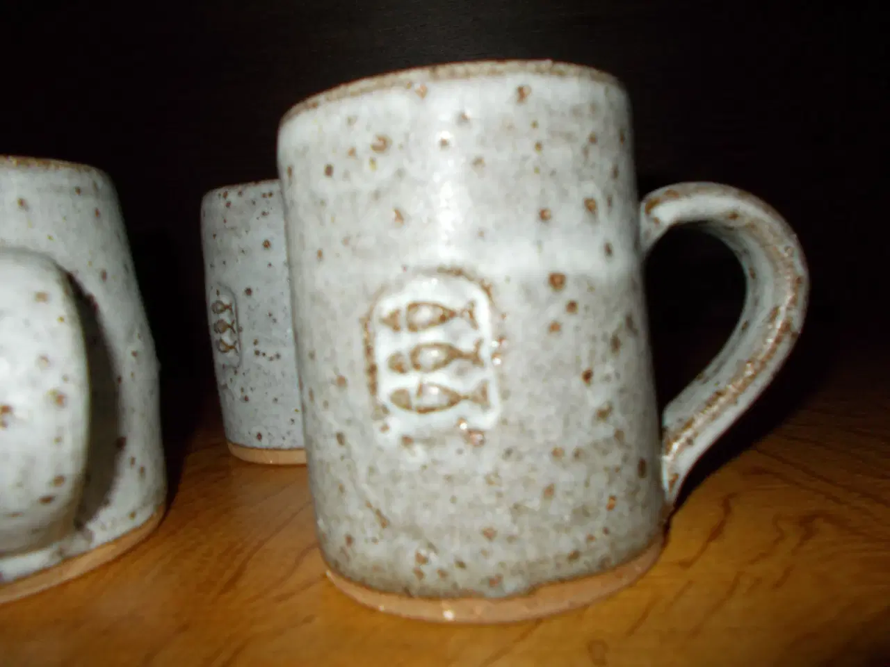 Billede 4 - 6 Poul Bækhøj keramik-krus nummereret