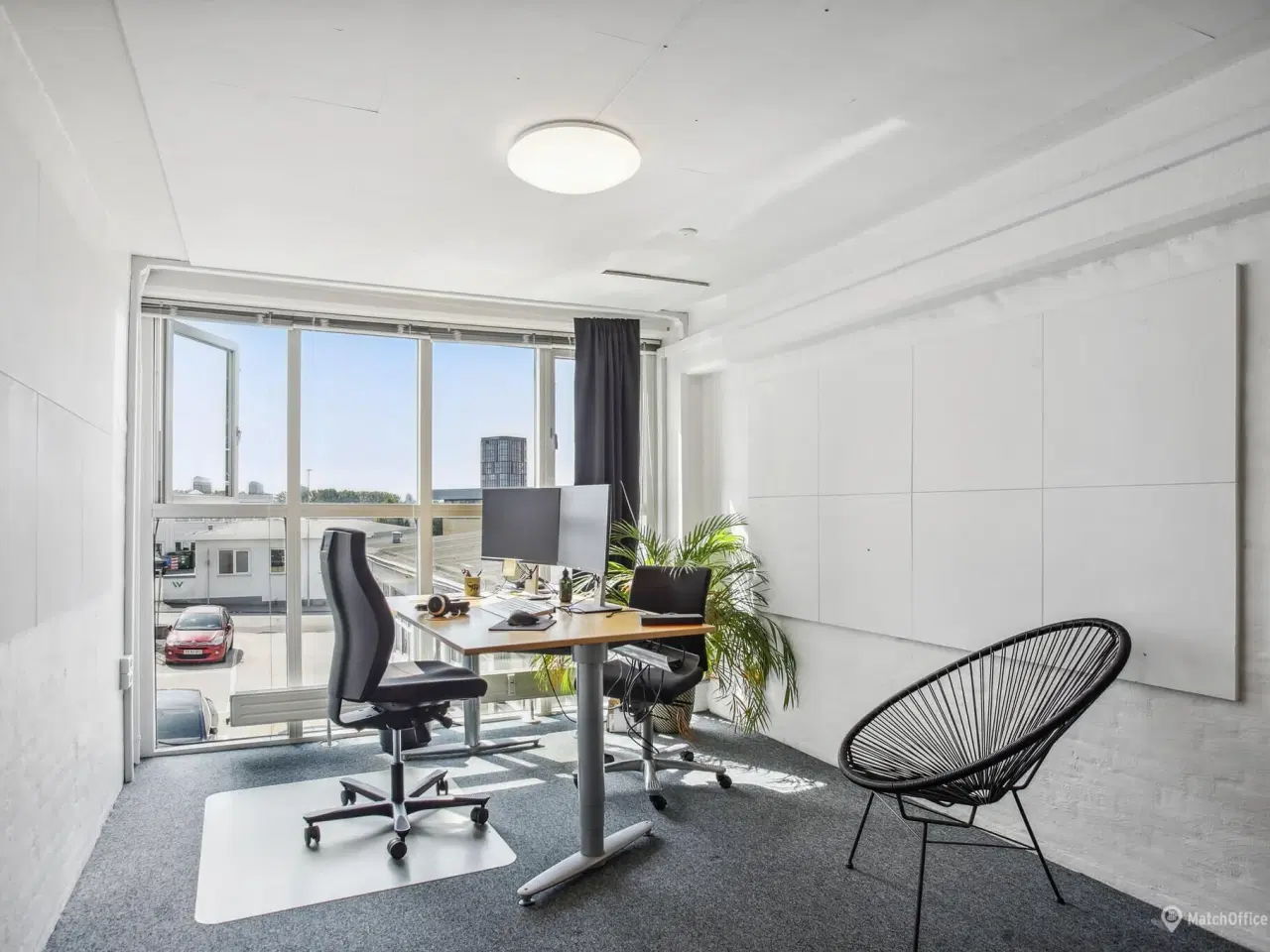 Billede 1 - Kontorlejemål på bagsiden af Silkeborgvej