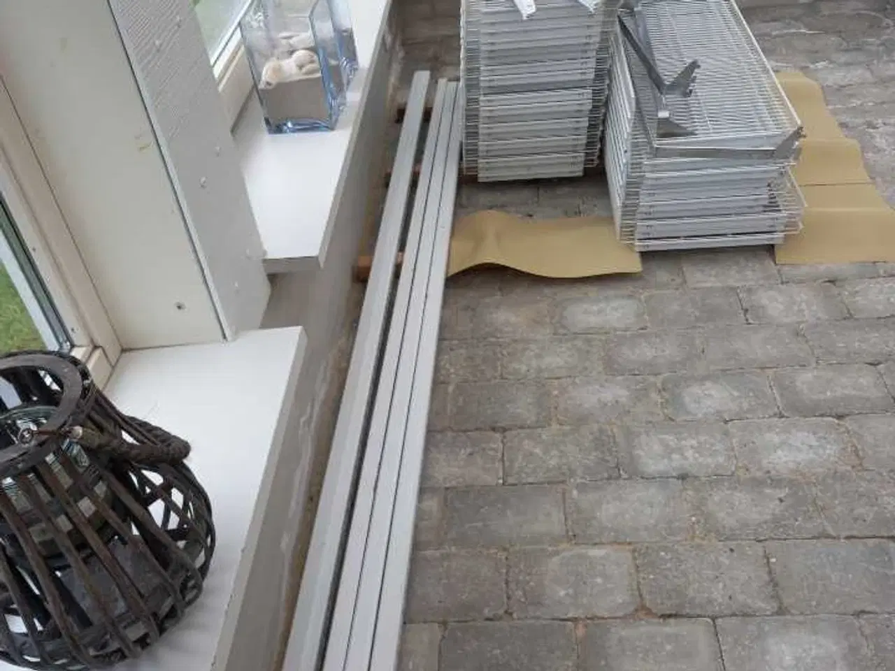 Billede 1 - Butiksreol  som brugt  til  tøj  skab 