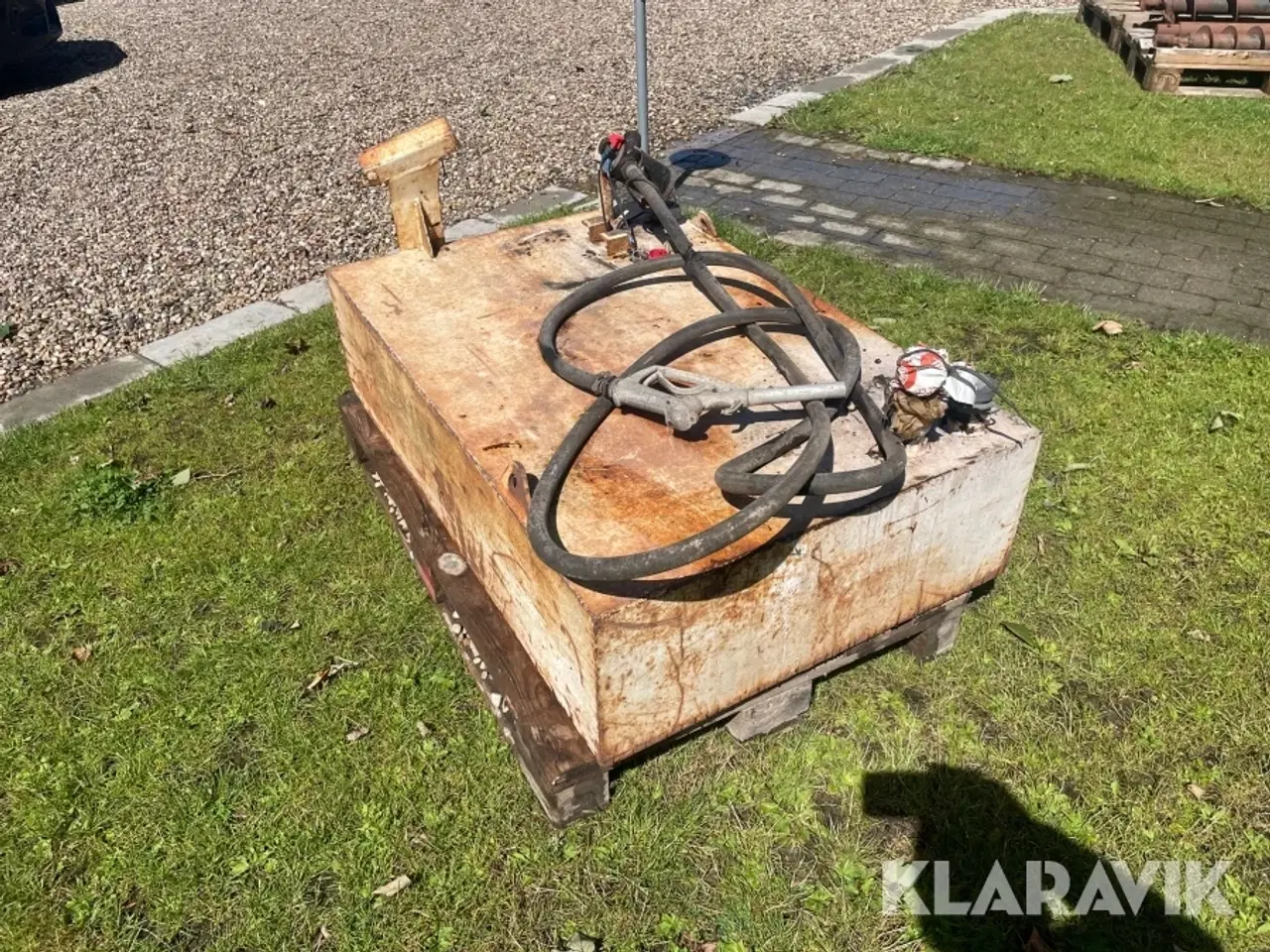 Billede 2 - Transportable diesel tank