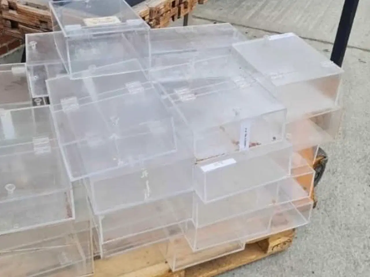 Billede 1 - Slik/nødder kasser