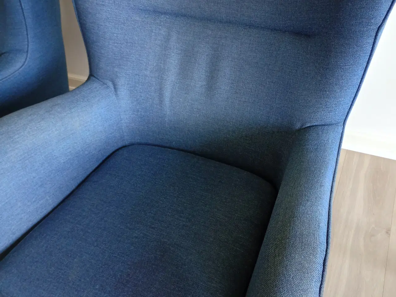 Billede 3 - Lænestol med fodskammel