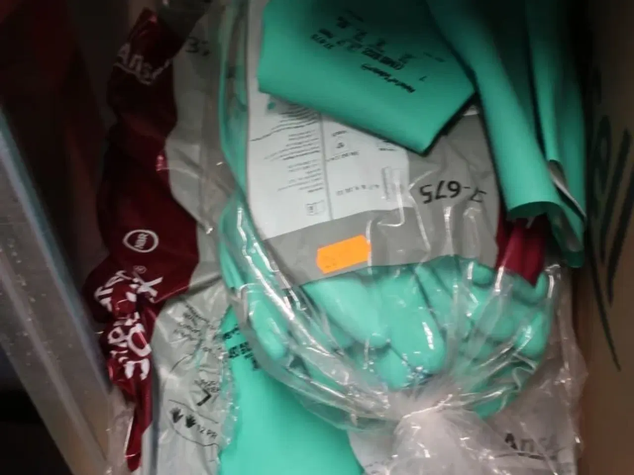 Billede 12 - Arbejdshandsker m.v. (se billeder)