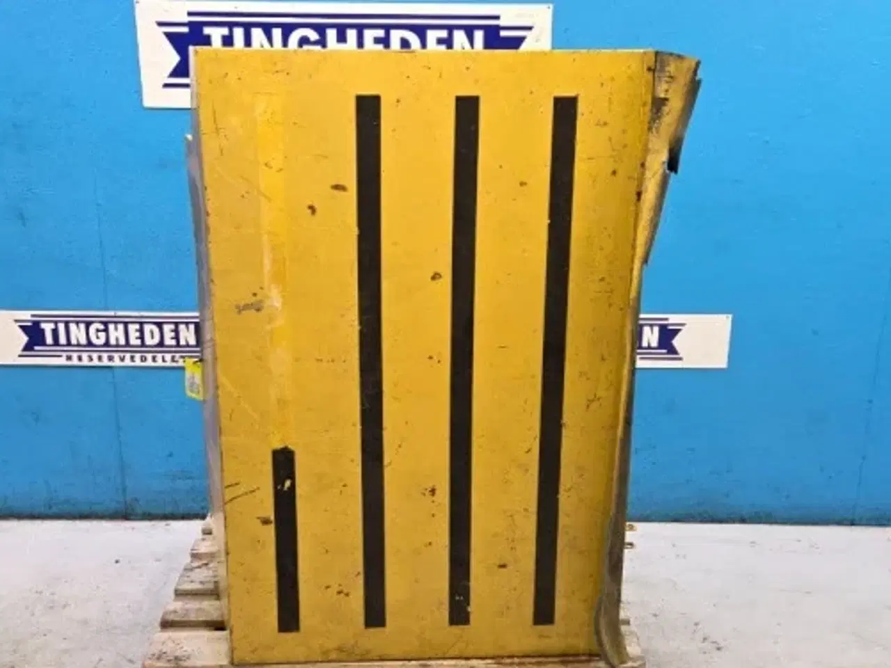 Billede 2 - New Holland TX68 Motorhjelmpanel 84036179