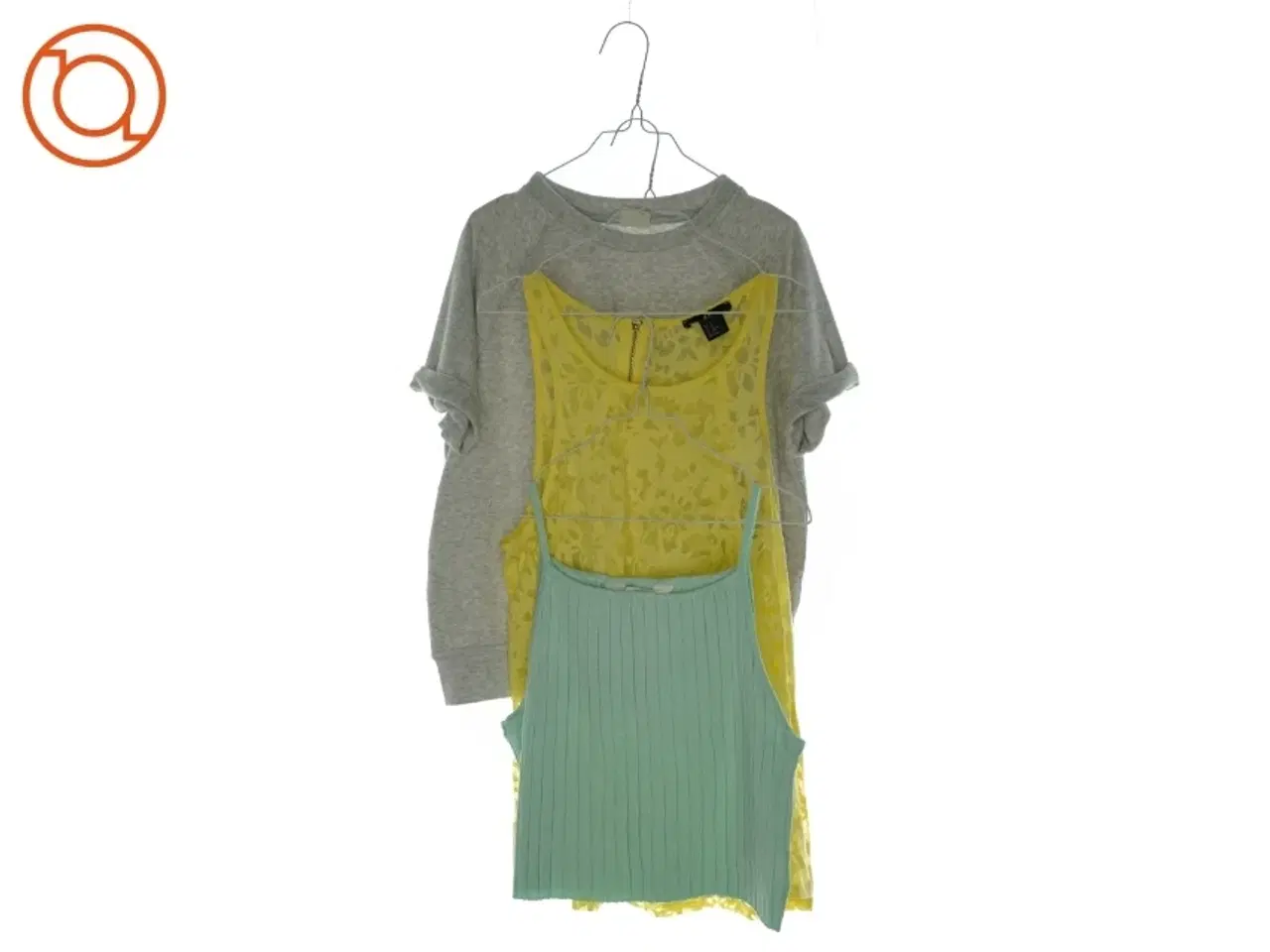 Billede 1 - Bluser (3 stk) (str. ca. 128/152)