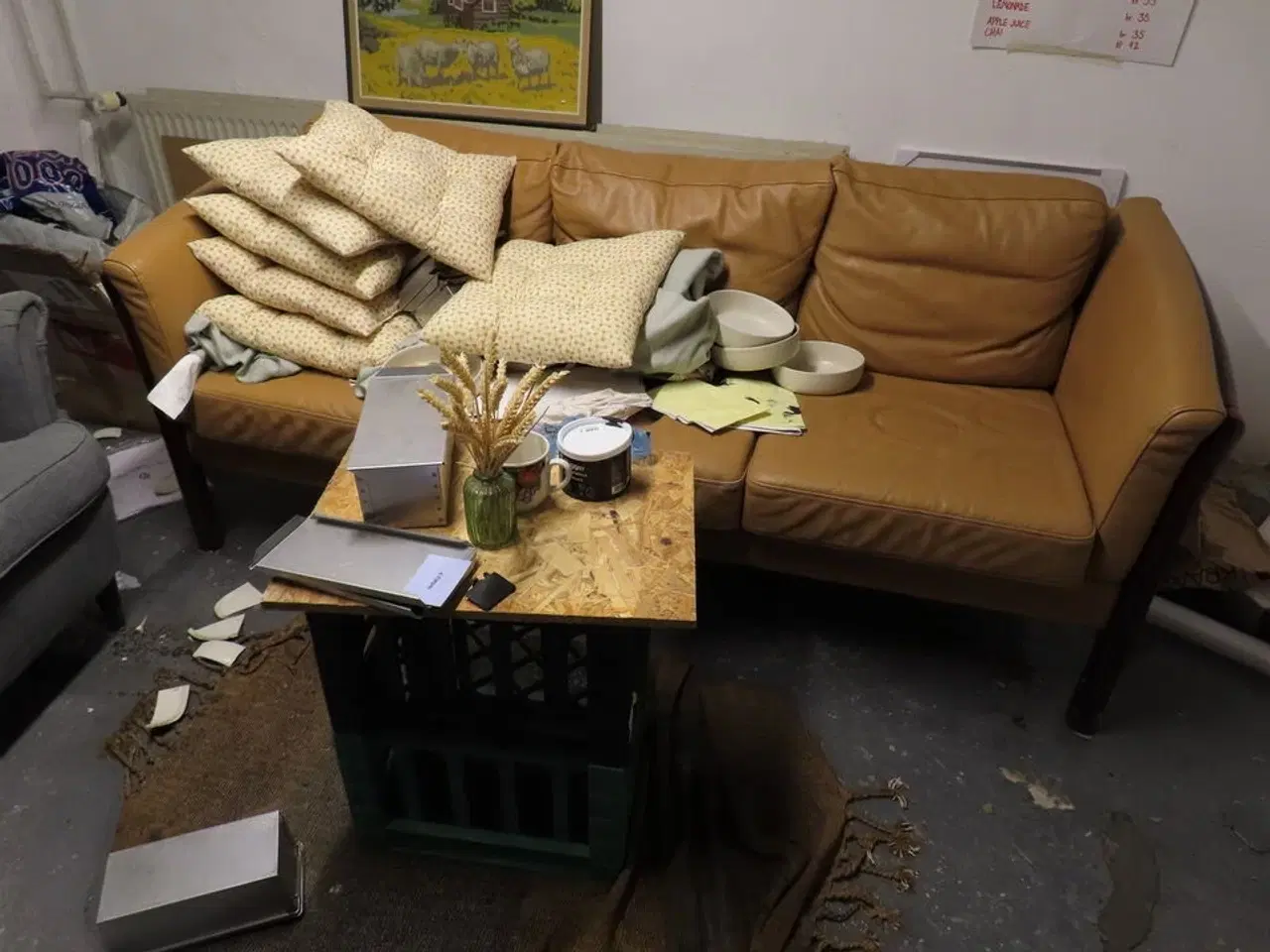 Billede 7 - Tøm rummet for møbler, pant og løsdele