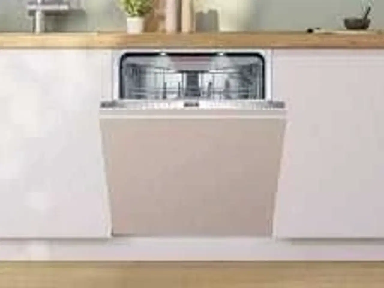 Billede 1 - Bosch Integrerbar opvaskemaskine SBT6ZCX49E