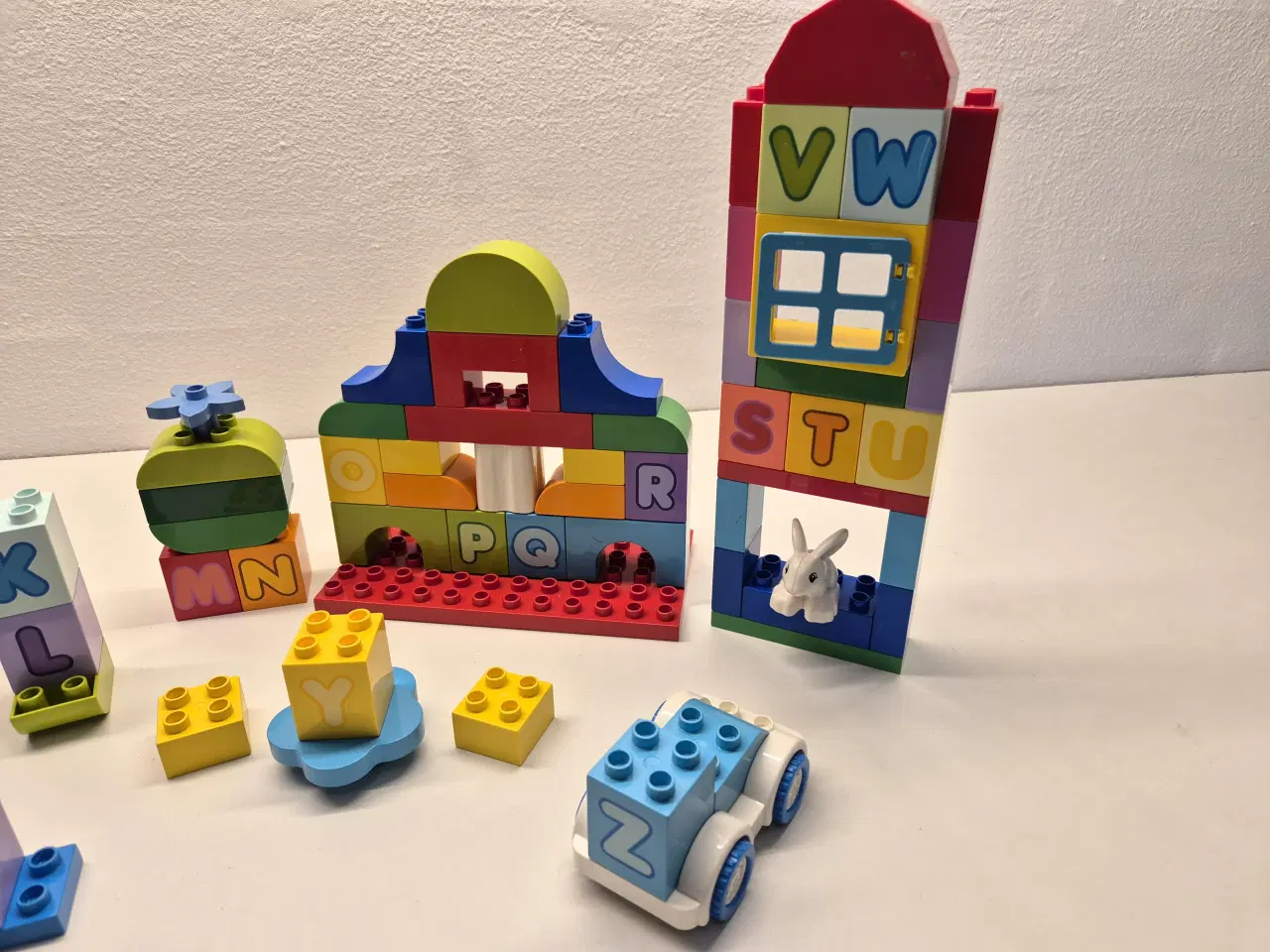 Billede 2 - Duplo Leg med Bogstaver, Bogstav By med alfabetet 