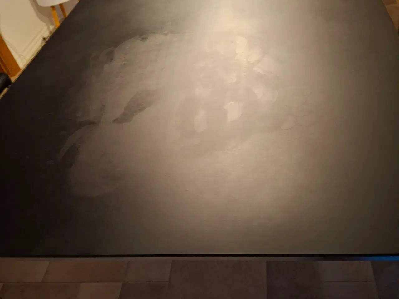 Billede 2 - Spisebord  2 m med tillægsplader 